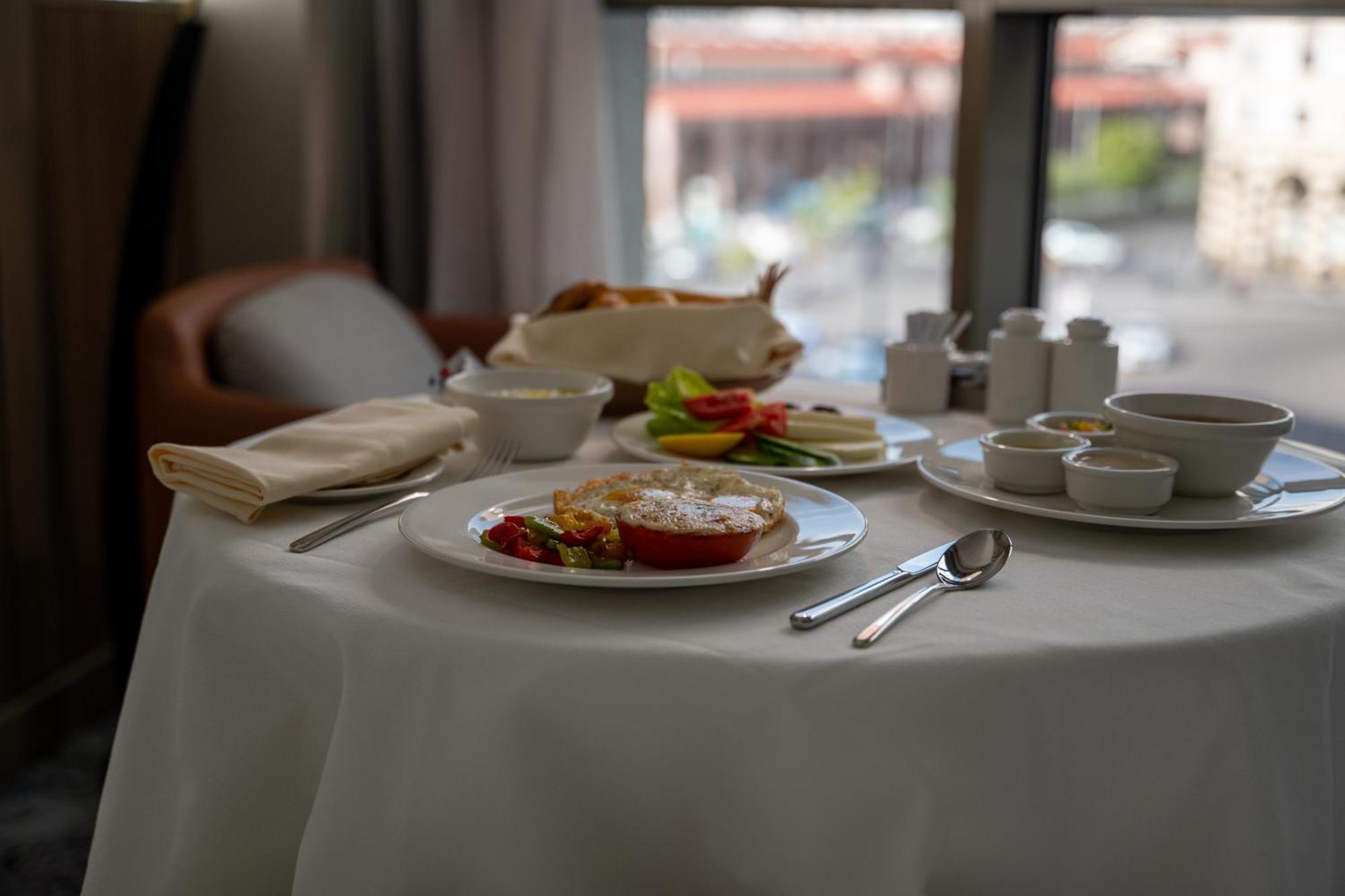 Rotana Al Manakha Madinah Hotel Medina Eksteriør billede